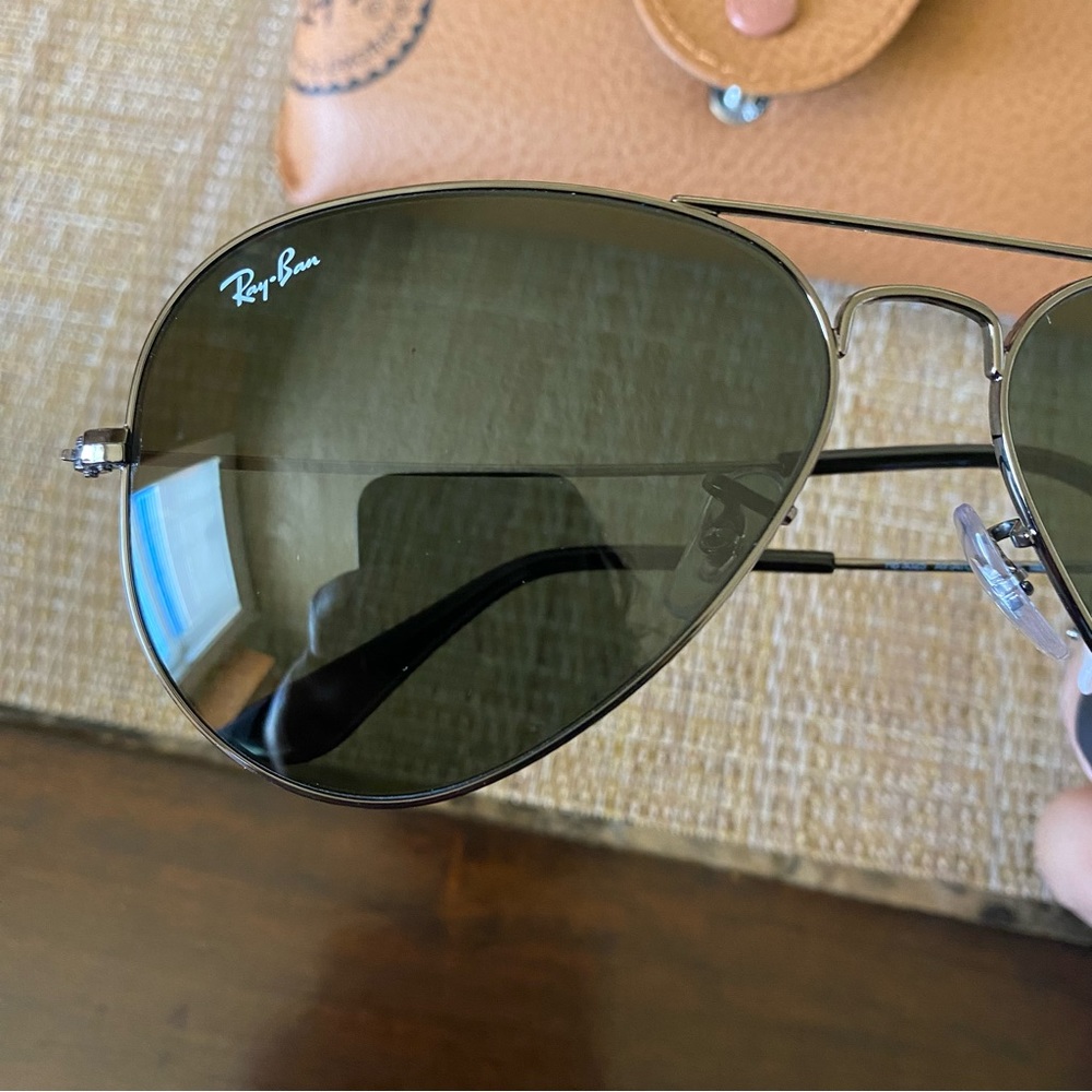 Mens aviator metal sunglasses - Picture 4 of 5